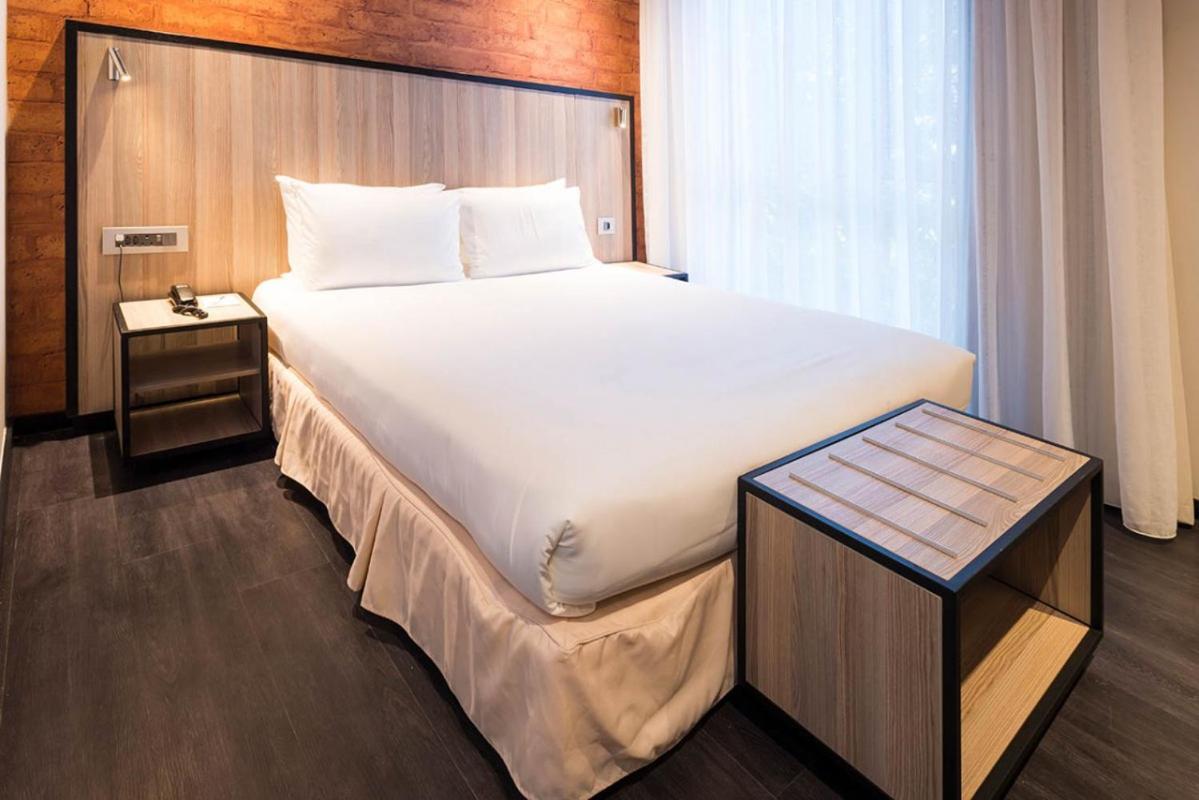 Onomo Hotel Мапуто Екстериор снимка